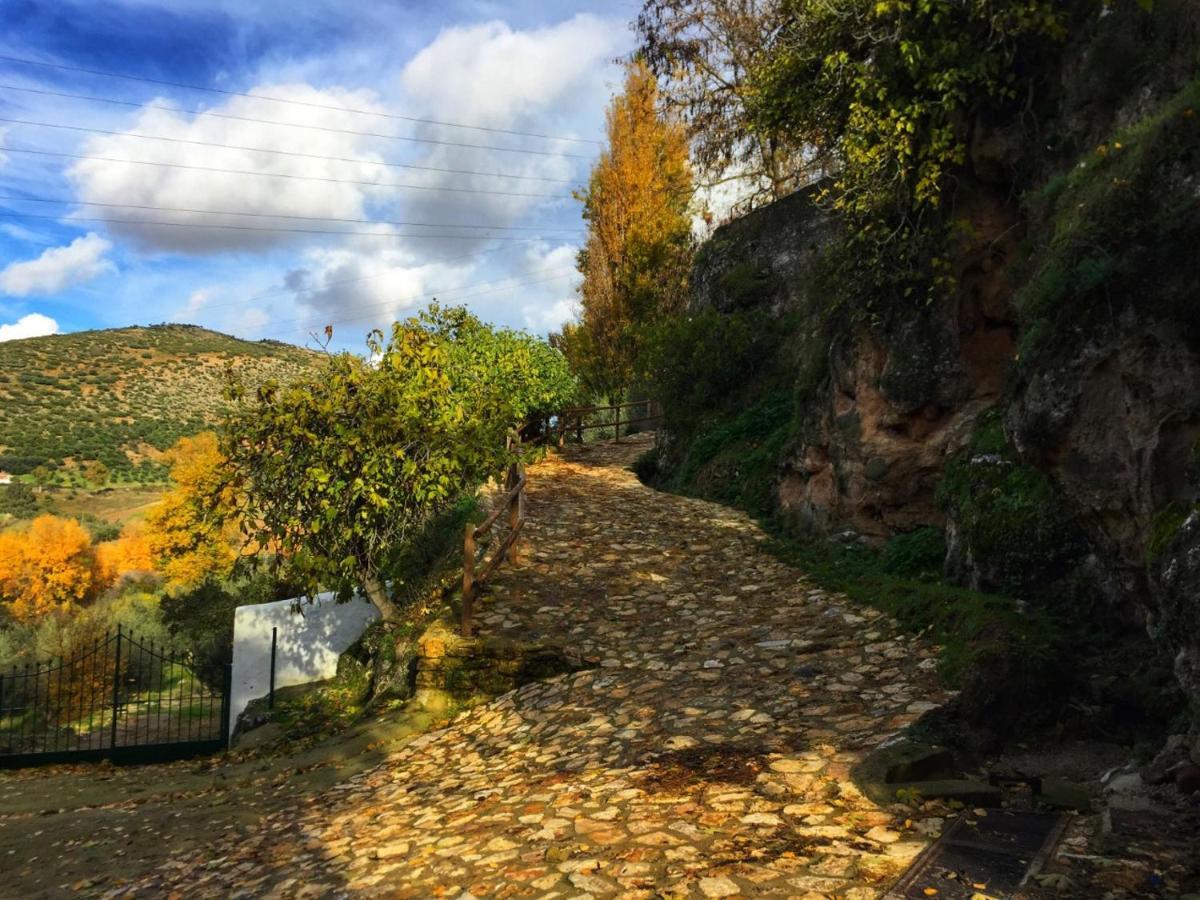 Casa Rural El Puente Cuevas del Becerro Kültér fotó