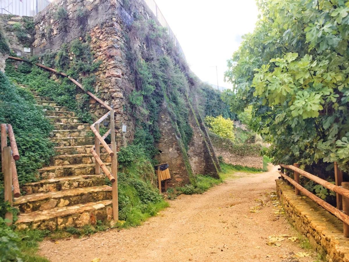 Casa Rural El Puente Cuevas del Becerro Kültér fotó